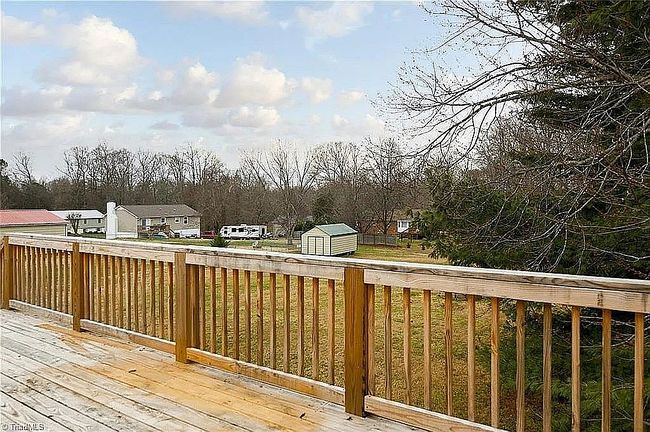 Photo of 6005 Grey Fox Ln, Lexington, NC