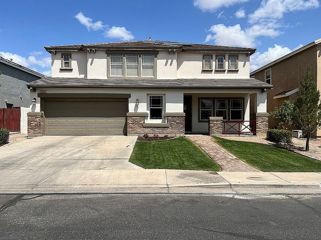 Image of 2823 S Canfield