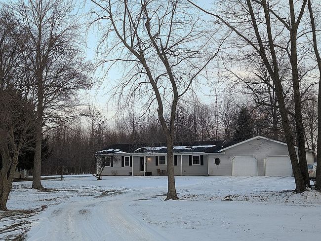 Image of 2895 S Conant Rd