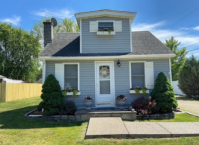 Image of 7268 Lakewood Rd