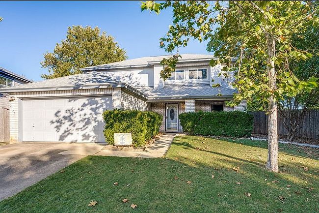 Photo of 12127 Branding Point, Helotes, TX
