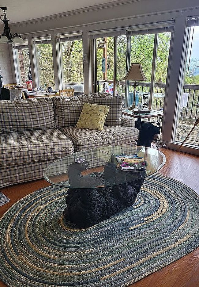 Photo of 114 Doe Highlands Dr, Hillsville, VA