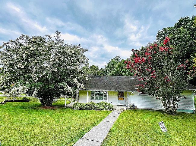 Preview of property located at 118 The Lake Rd