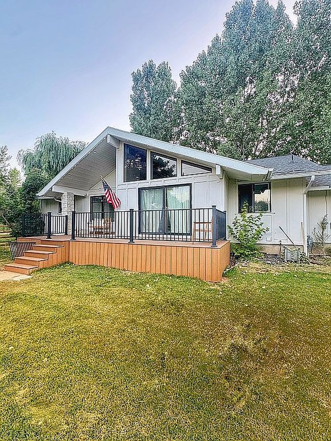 Photo of 880 Stringtown Rd, Midway, UT