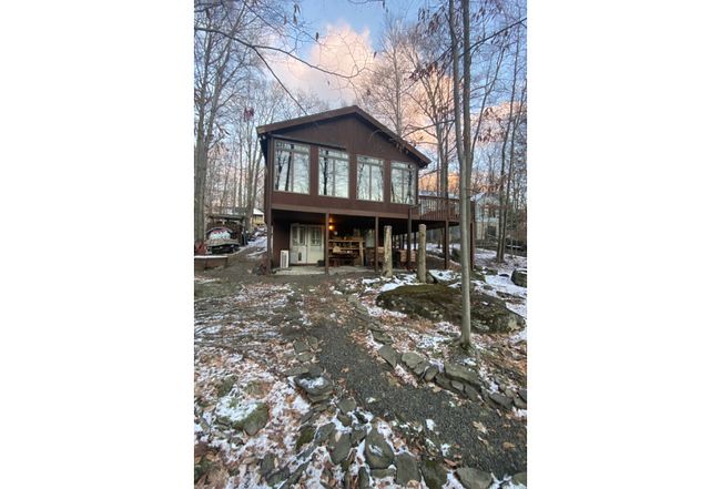Photo of 2966 Wedge Drive, Lake Ariel, PA