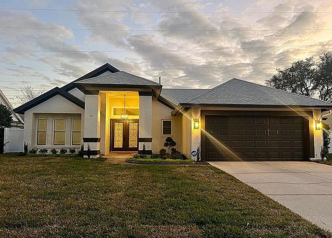 Photo of 16037 Penwood Dr, Tampa, FL