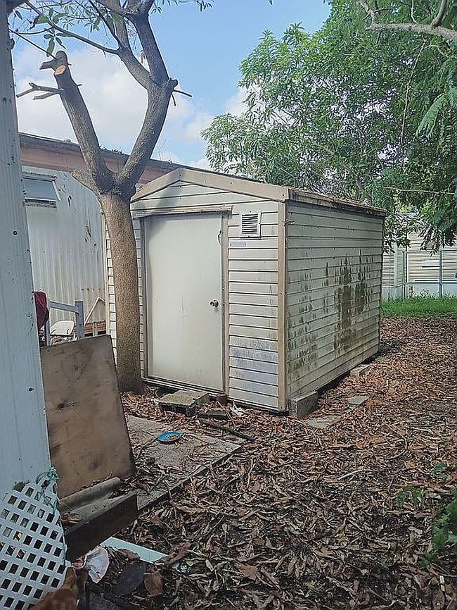 Photo of 19900 Nw 37th Ave, Miami Gardens, FL