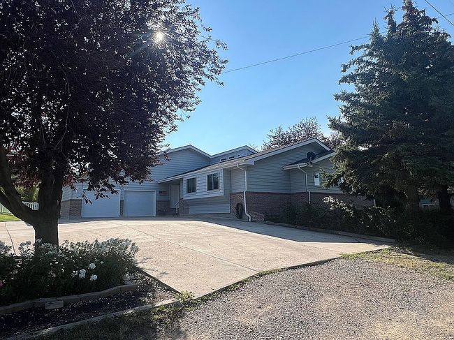 Additional photo 2 of property located at 302 Valley St