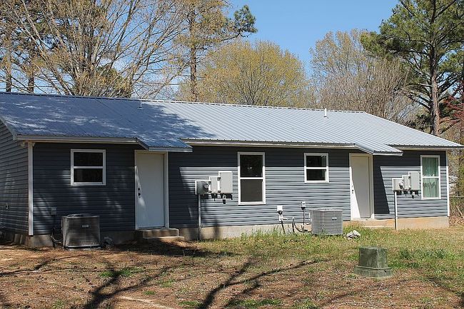 Image of 411 Park St