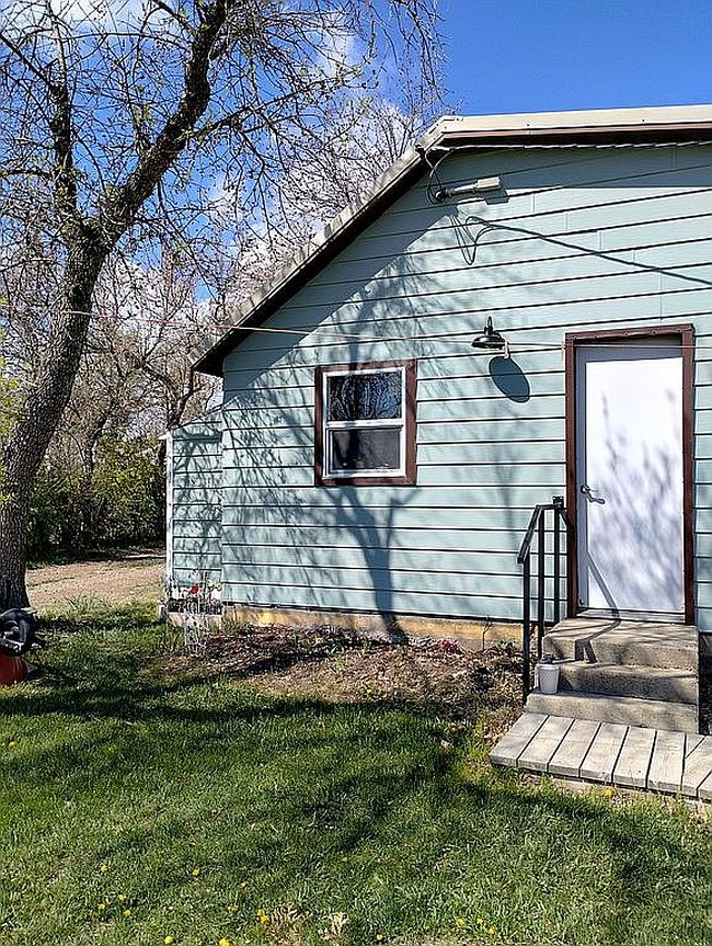 Image of 301 1st Ave S