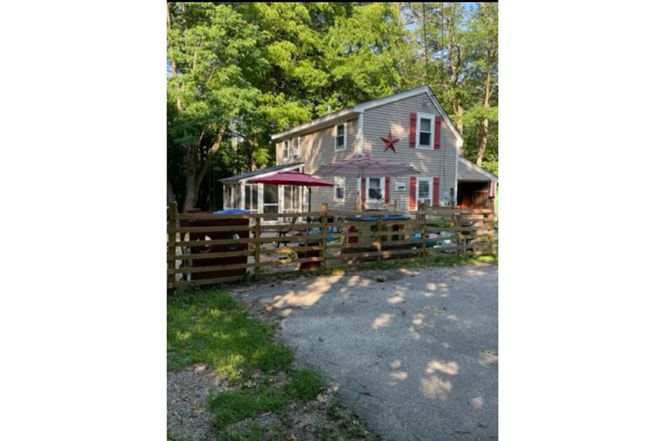 Preview of property located at 32 Jackson Ave