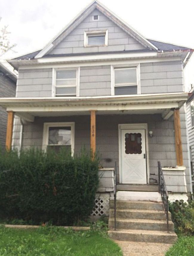 Photo of 824 Pennsylvania Ave, Erie, PA