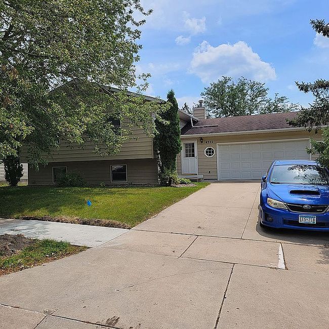 Photo of 4322 1st St Nw, Rochester, MN