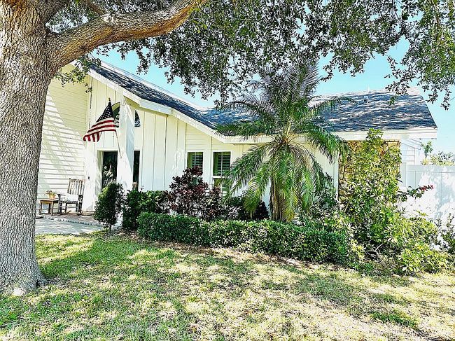 Image of 1403 Riverview Cir Nw