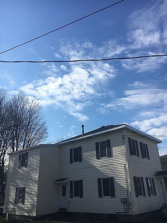 Image of 34 W 3rd St