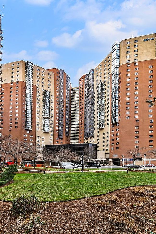 Image of 900 N Stafford St Apt 1515