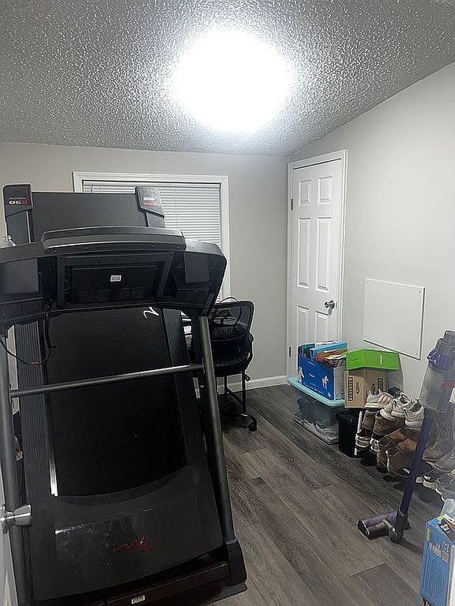 Image of 4301 Lasalle Ln