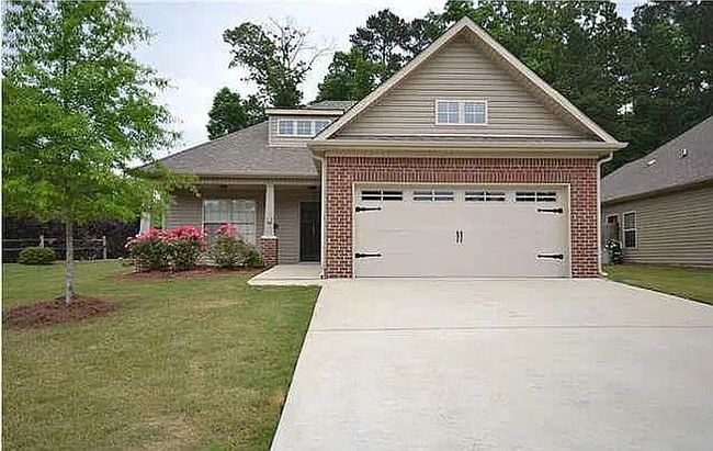 Photo of 101 Stonebriar Dr, Alabaster, AL