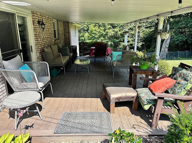 Photo of 295 Mellwood Dr, Toronto, OH