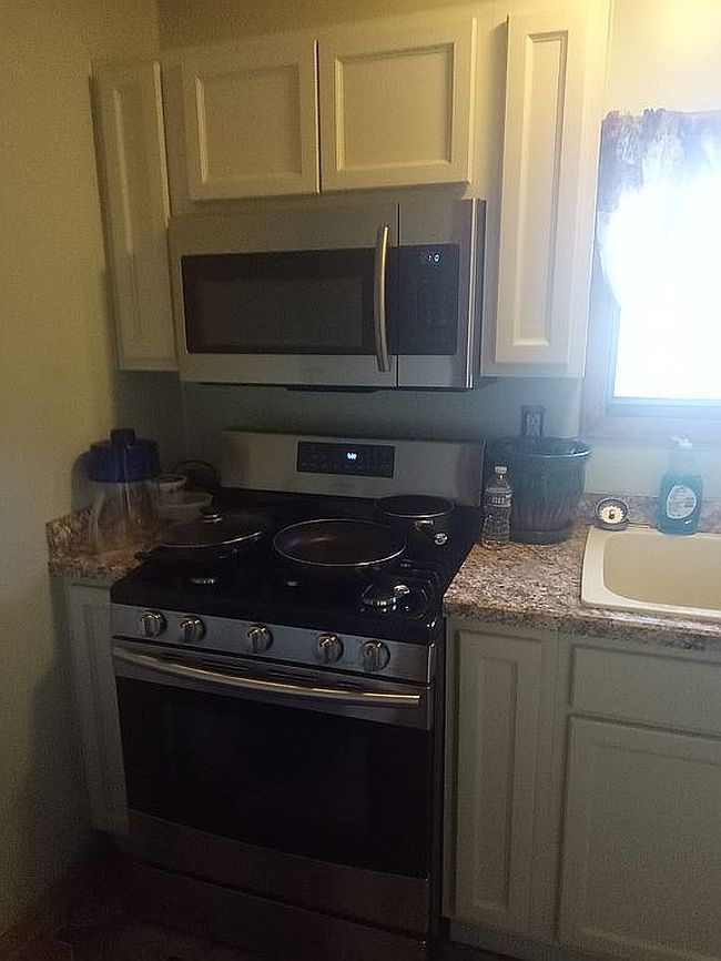 Photo of 369 Logan Ave, Sharon, PA