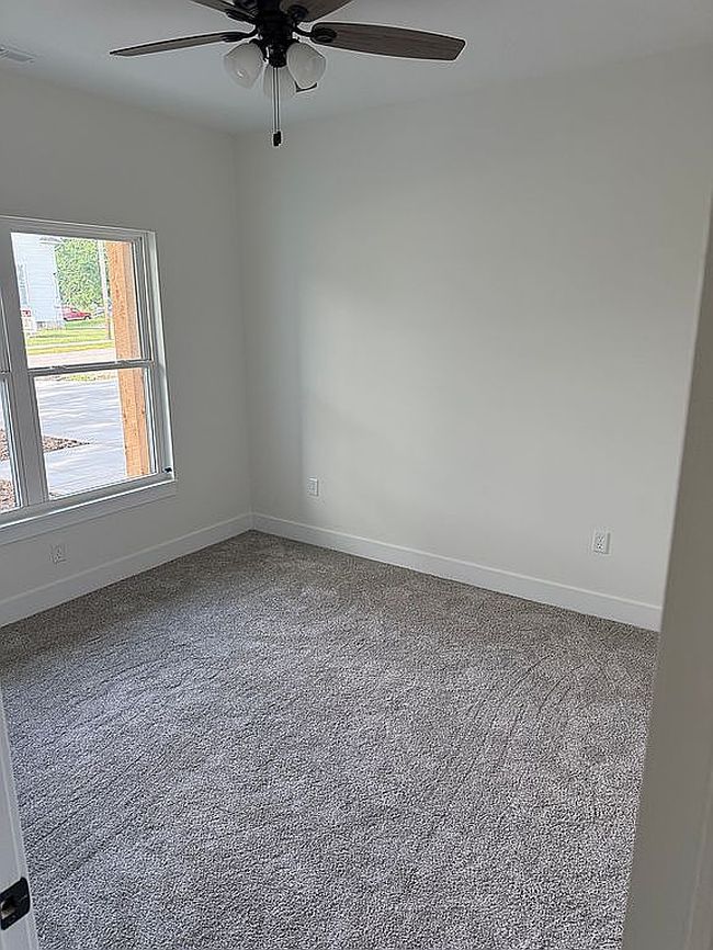 Photo of 341 E Sexton St, Harrisburg, MO