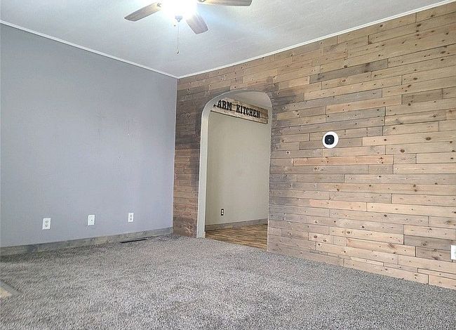 Image of 1668 W Center St