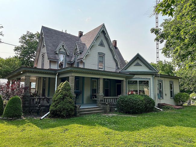 Image of 401 W Cherry St