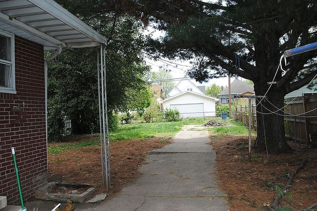 Additional photo 1 of property located at 2018 S 6th St