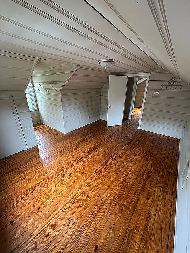 Image of 359 Stratford Dr