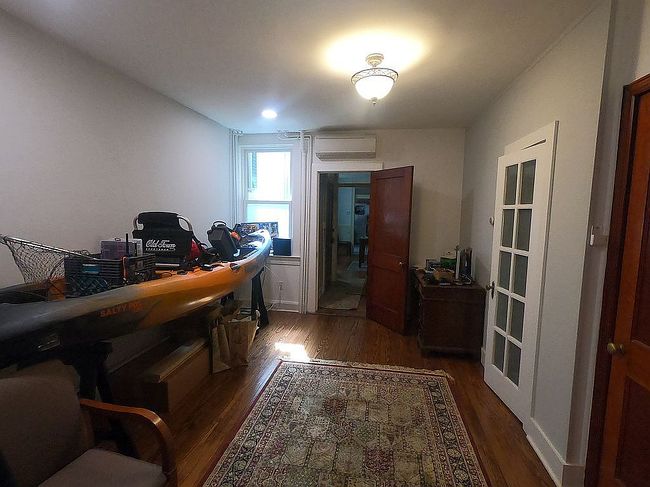 Additional photo 2 of property located at 514 S Bond St