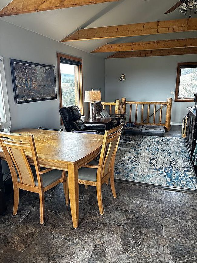 Image of 242 Platte View Dr