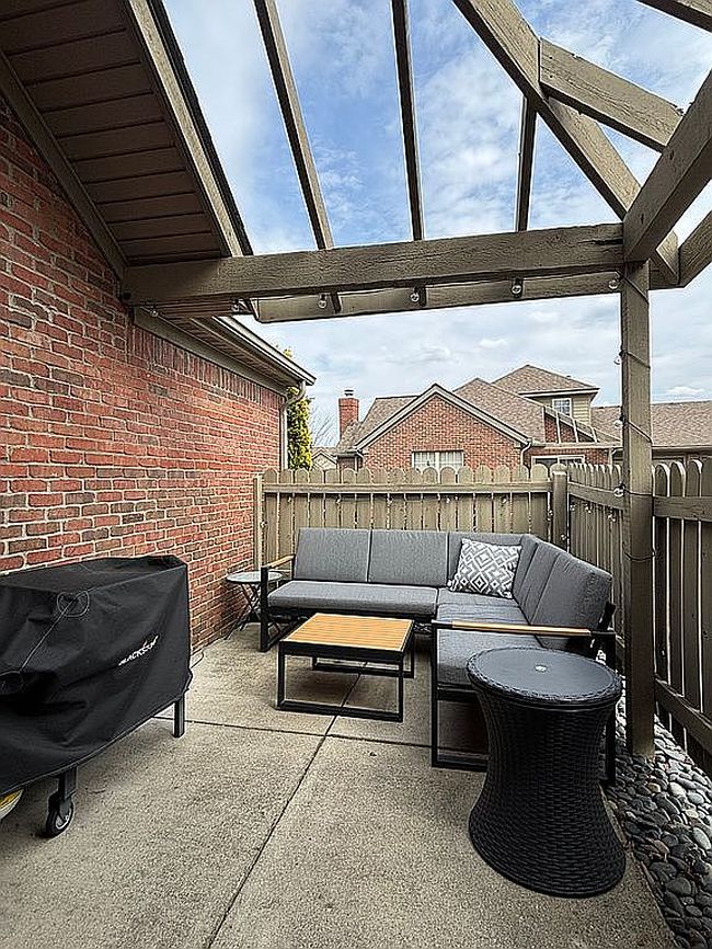 Image of 1027 Willow Bluff Dr