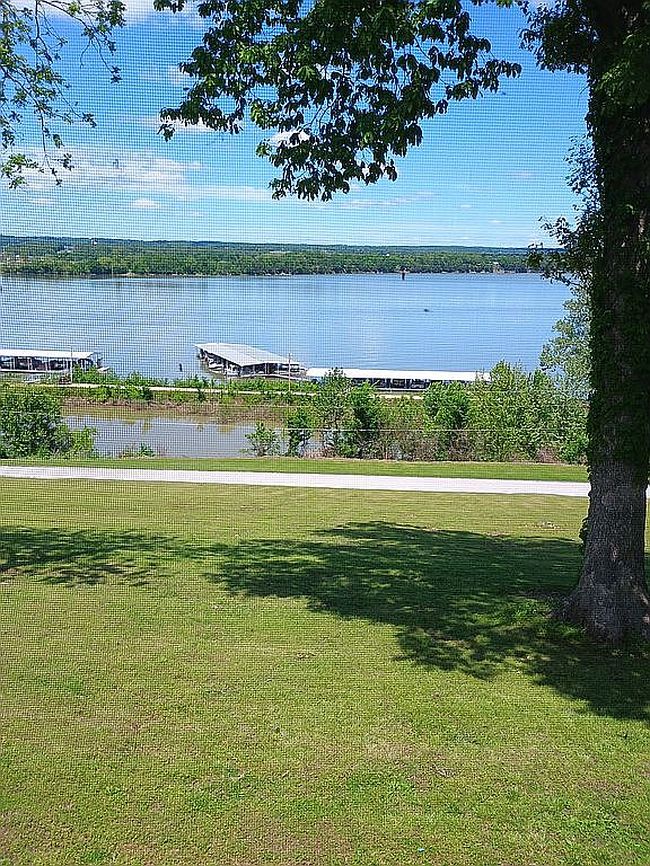 65616 E 256th Rd, Grove, OK