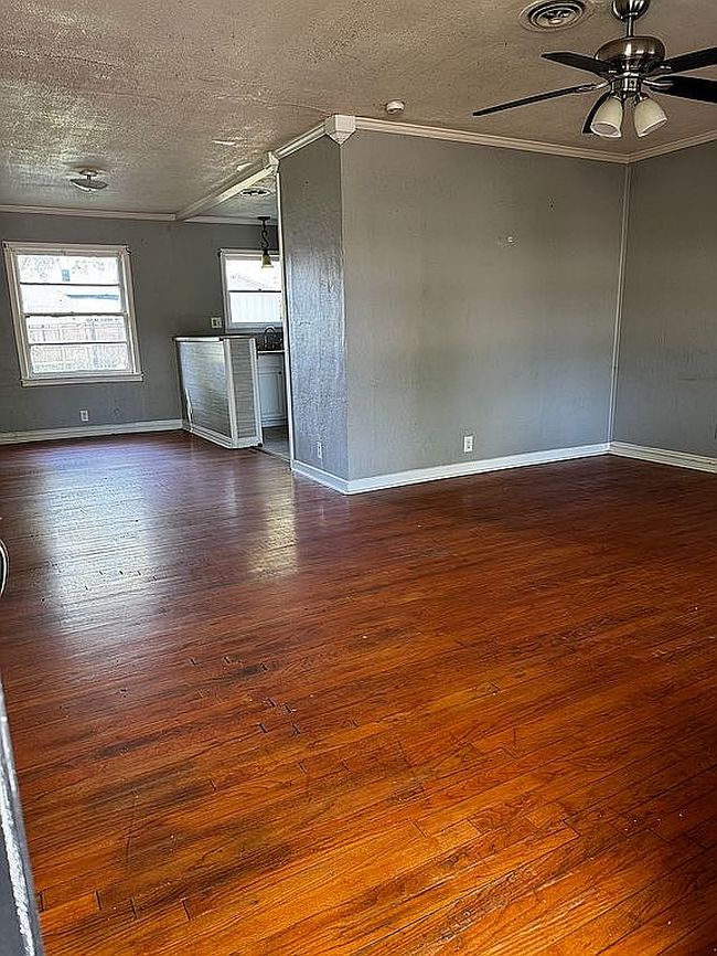 Image of 5829 Pollard Dr