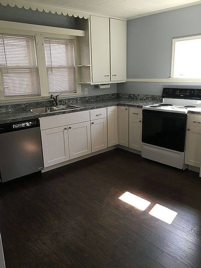 Photo of 1330 Penn Ave #L-8, Scranton, PA