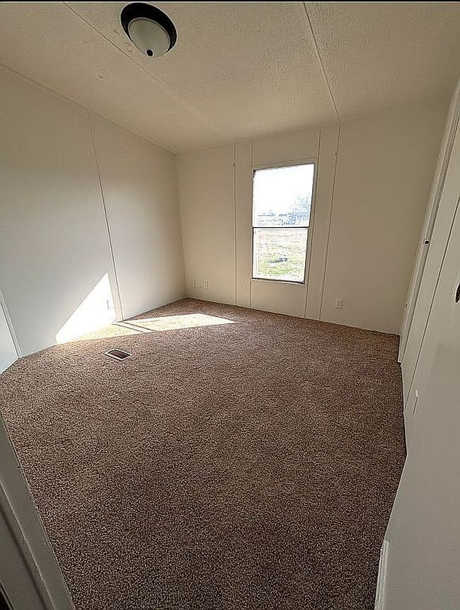 Image of 2901 Wildberry Ln