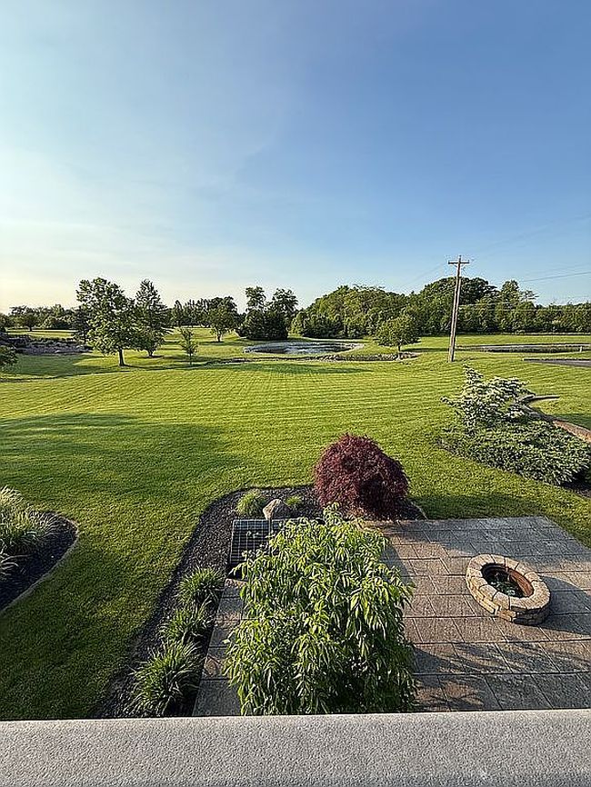 Photo of 101 Brookside Dr, Bucyrus, OH