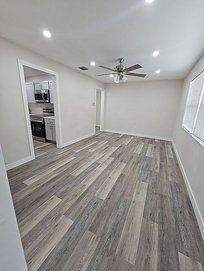 Photo of 903 Nw 33rd Ave, Gainesville, FL