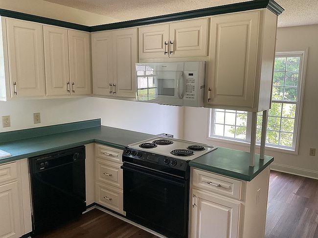 Image of 12590 Turnpike Rd