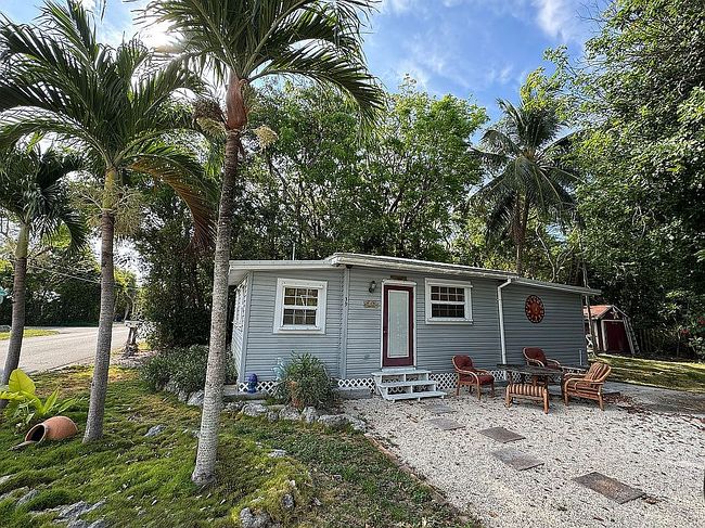 Image of 39 Transylvania Ave
