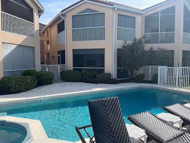 Image of 3744 Se 12th Ave Apt 102