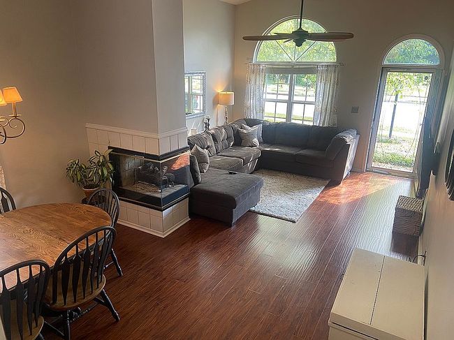 Photo of 1288 Pleasant Ridge Dr, Lexington, KY