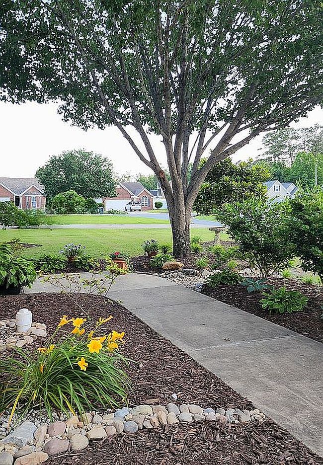 Photo of 302 Fault Cir, Greenville, NC