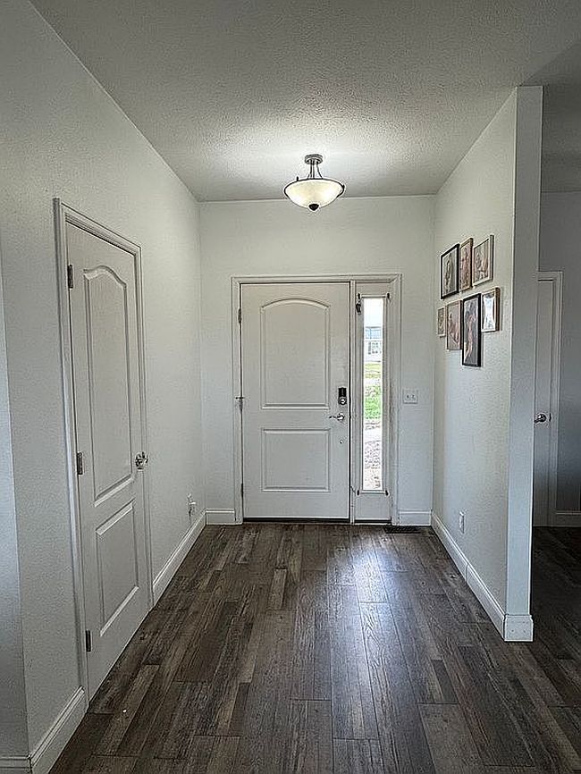 Additional photo 1 of property located at 13347 Prairie Meadow St