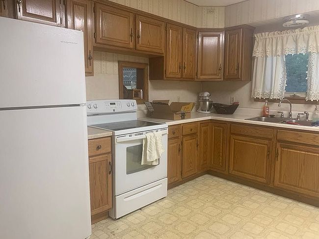 Photo of 203 S Main St, Yeagertown, PA