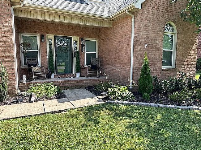 Photo of 1831 Pennington Dr, Murfreesboro, TN