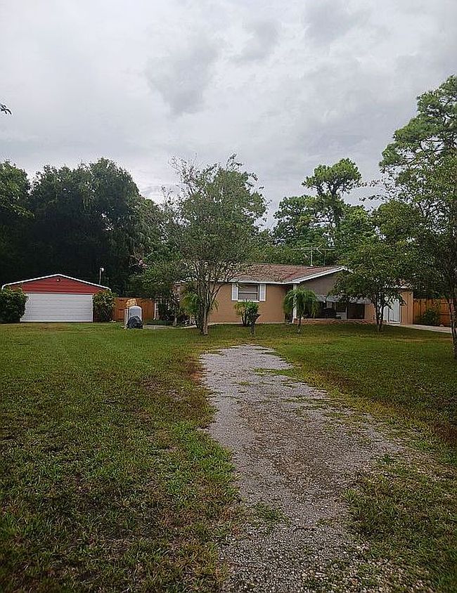 Photo of 7435 New York Ave, Hudson, FL