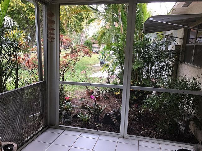 Image of 419 Sw Natura Ave Apt C