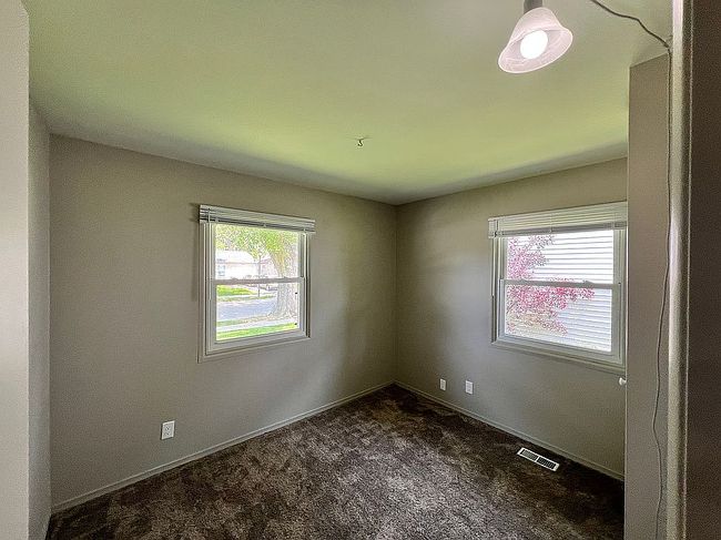 Photo of 1104 Larch Ln, Fort Wayne, IN