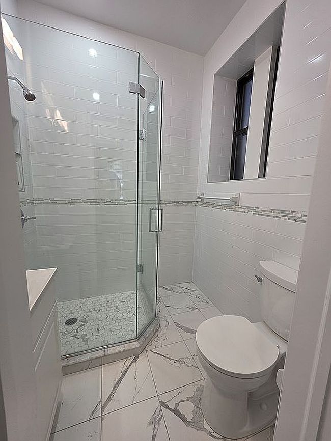 Image of 4342 45th St Apt 1G